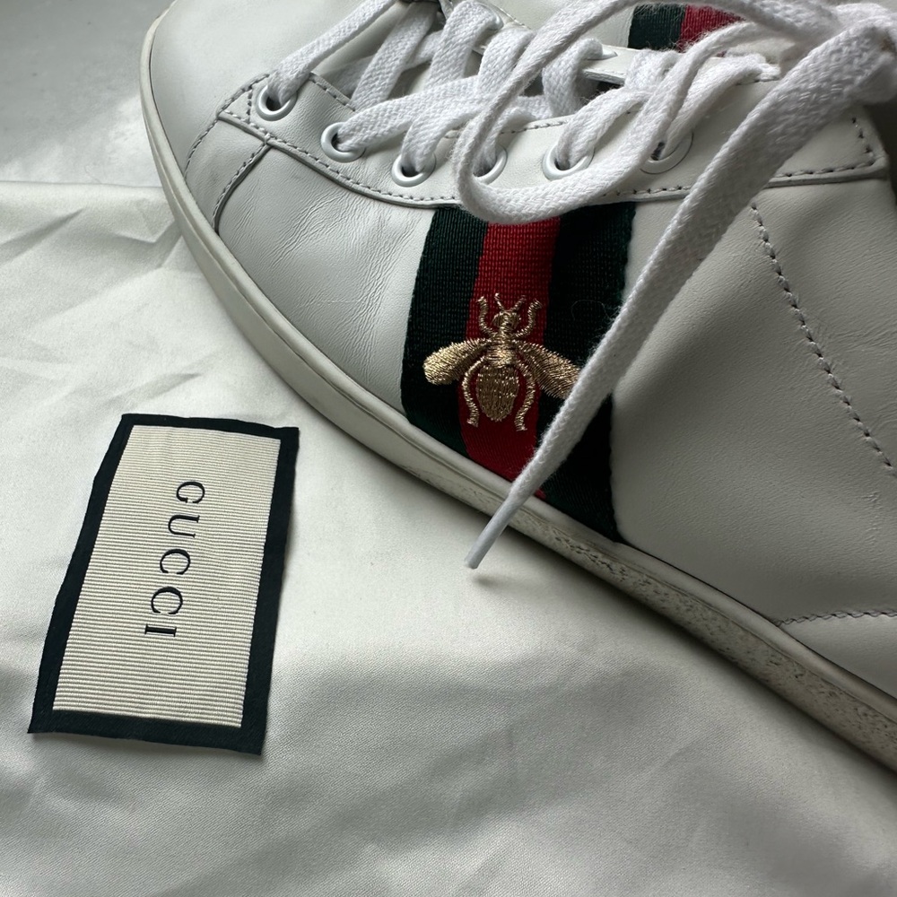Authentic Gucci White Sneakers with Red and Green Stripes